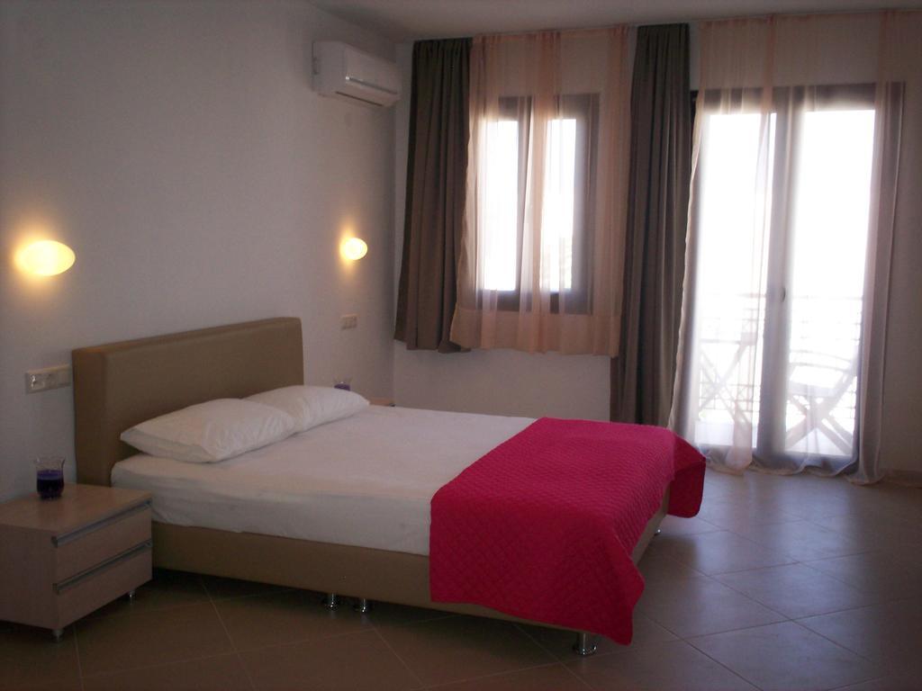 Alex Mike Apartment Agia Anna  Exterior foto